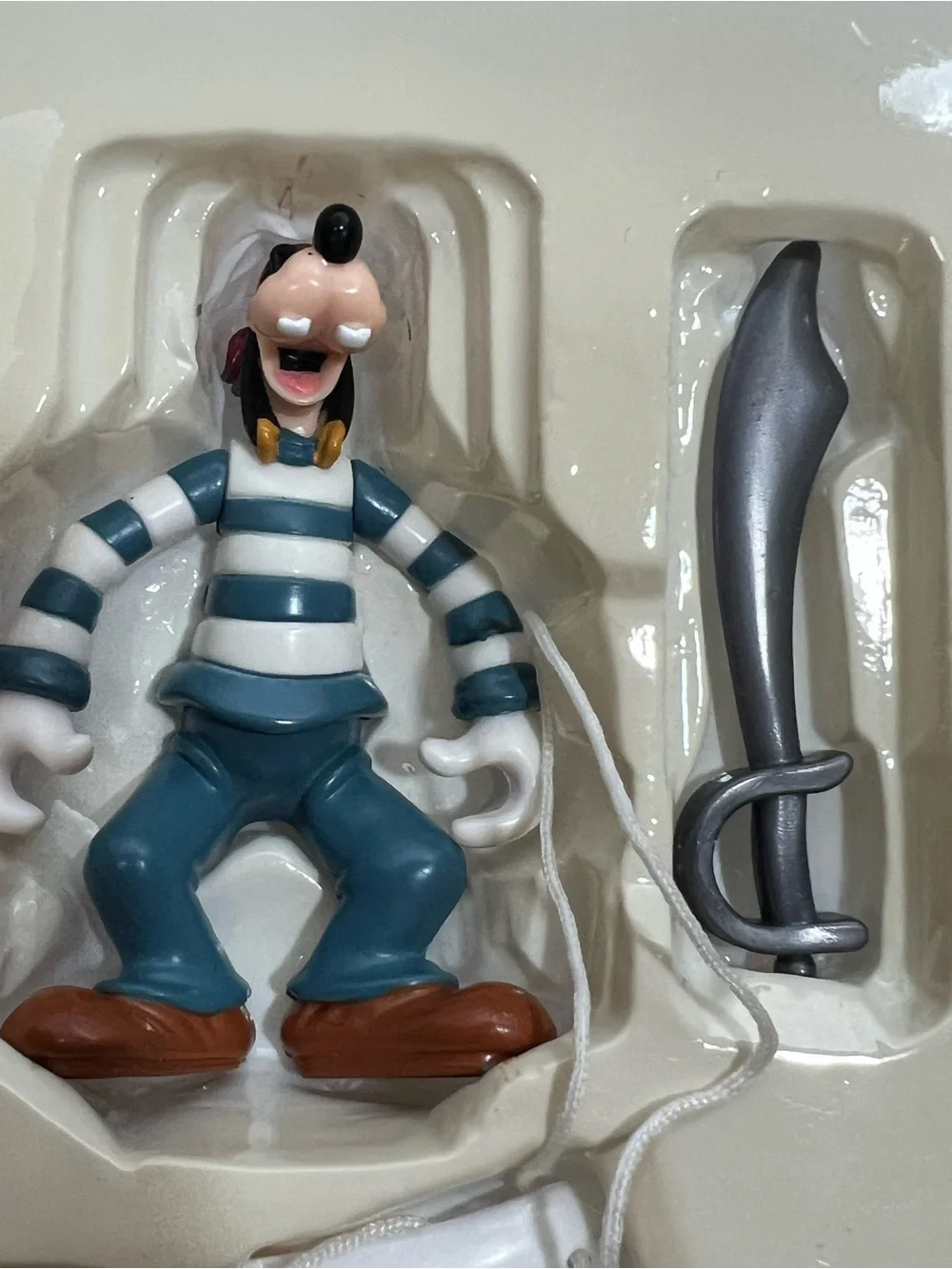 Disney Pirates of the Caribbean Mickey Mouse Pirate Ship Deluxe Playset Vintage,